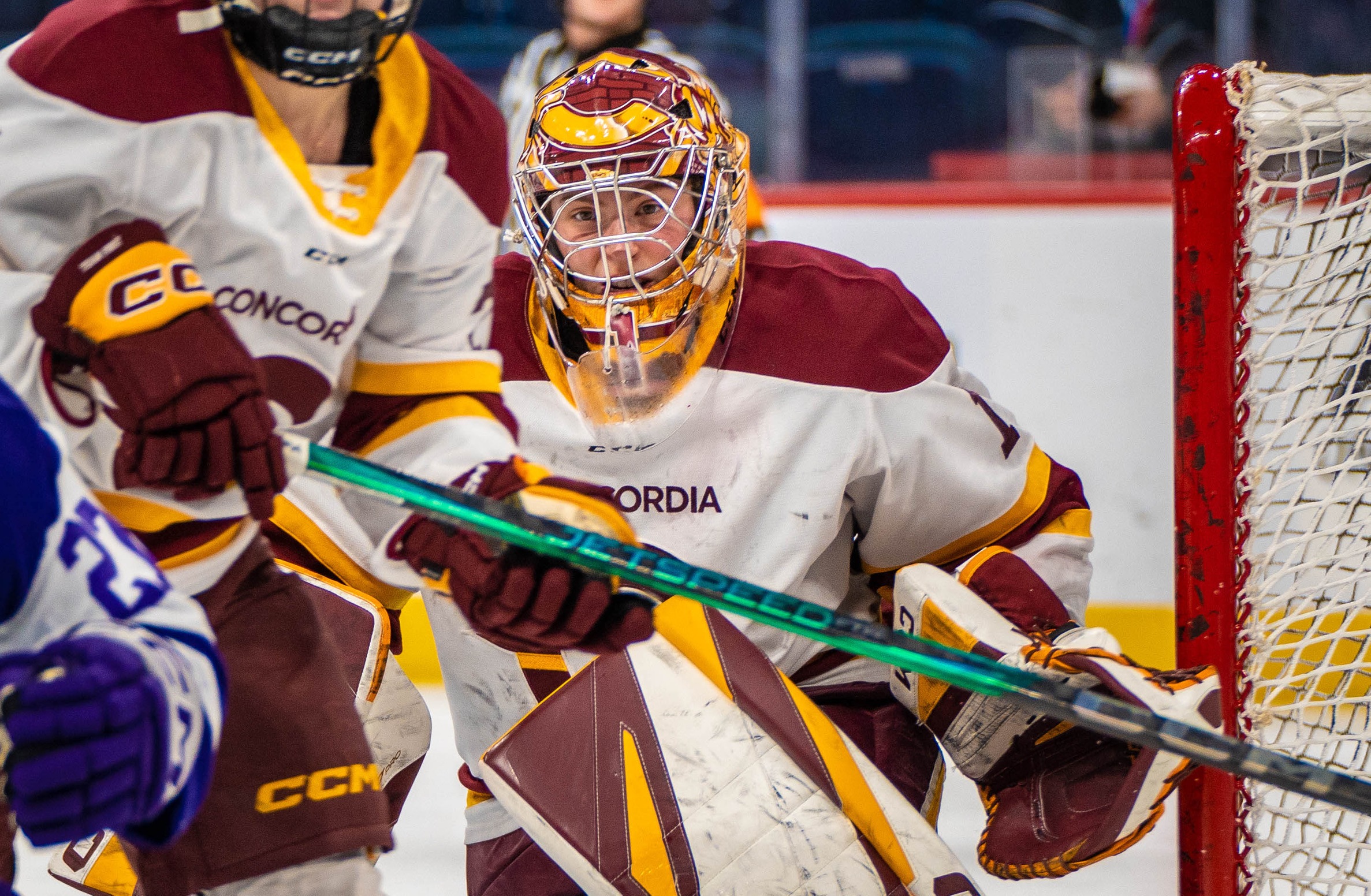 La gardienne de but de l&rsquo;Universit&eacute; Concordia Jordyn Verbeek fait preuve de leadership au-del&agrave; de la glace en tant qu'ambassadrice de la FISU