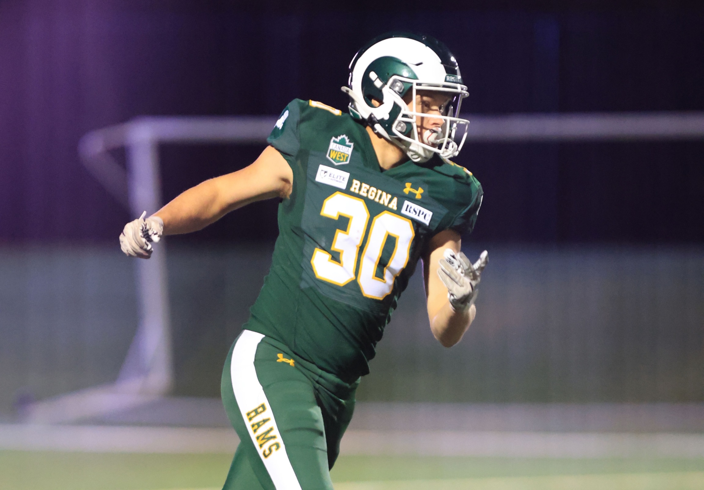 D&rsquo;Assiniboia au stade Mosaic : Quinton Fettes trouve l&rsquo;&eacute;quilibre entre le football et l&rsquo;athl&eacute;tisme