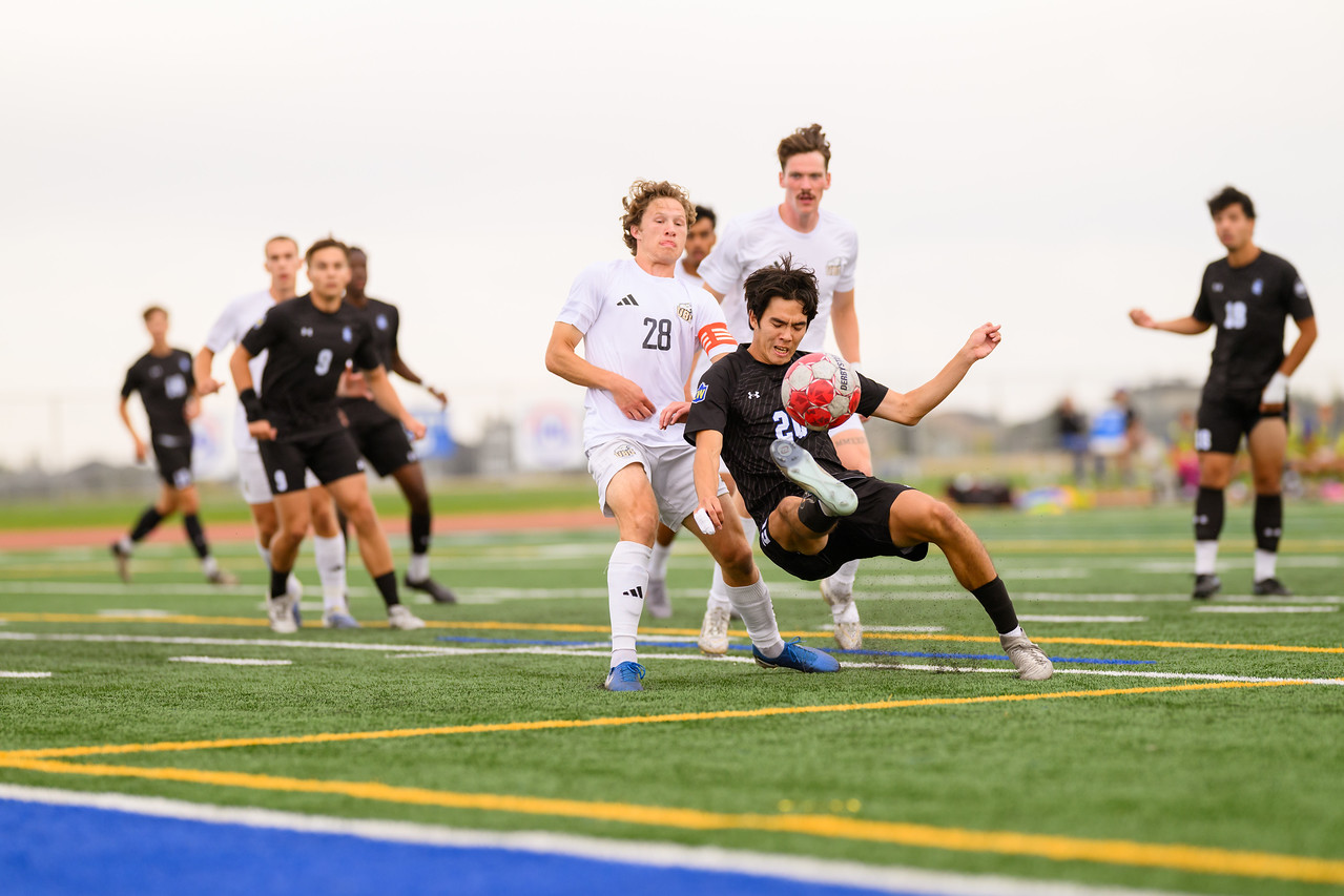 Du Japon &agrave; Lethbridge, Kai Sakaguchi s&rsquo;impose comme leader de l&rsquo;&eacute;quipe masculine de soccer des Pronghorns