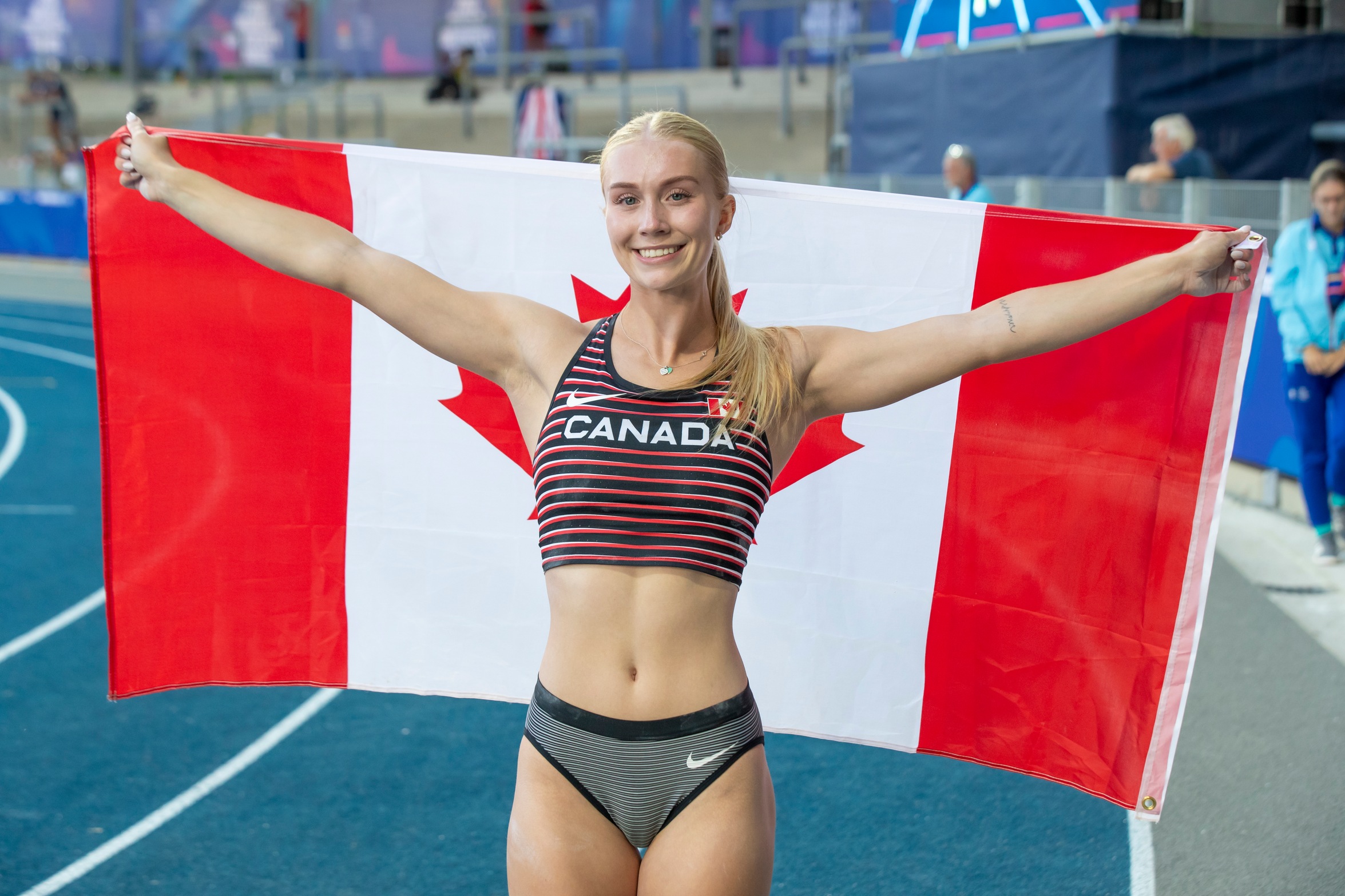 Rachel Grenke remporte la premi&egrave;re m&eacute;daille du Canada en athl&eacute;tisme aux Jeux d&rsquo;&eacute;t&eacute; de la FISU 2025