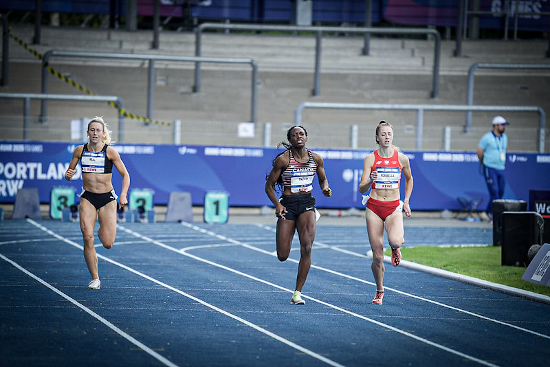 Sept Canadiens ont acc&eacute;d&eacute; &agrave; des demi-finales ou &agrave; des finales &agrave; la premi&egrave;re journ&eacute;e des &eacute;preuves d&rsquo;athl&eacute;tisme des Jeux mondiaux universitaires de la FISU de 2025