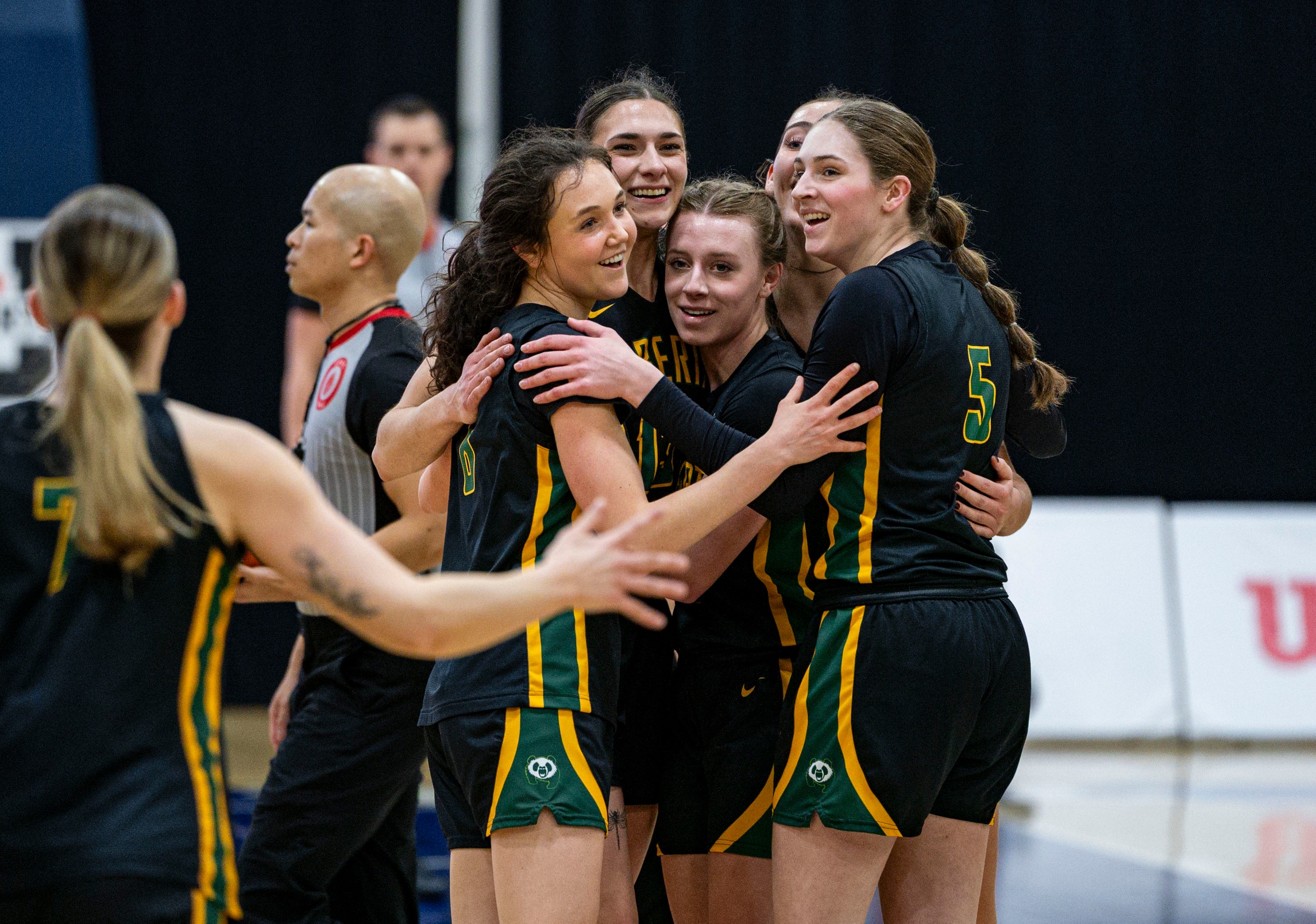 Les Pandas de l&rsquo;Alberta battent Laval ais&eacute;ment en finale de consolation
