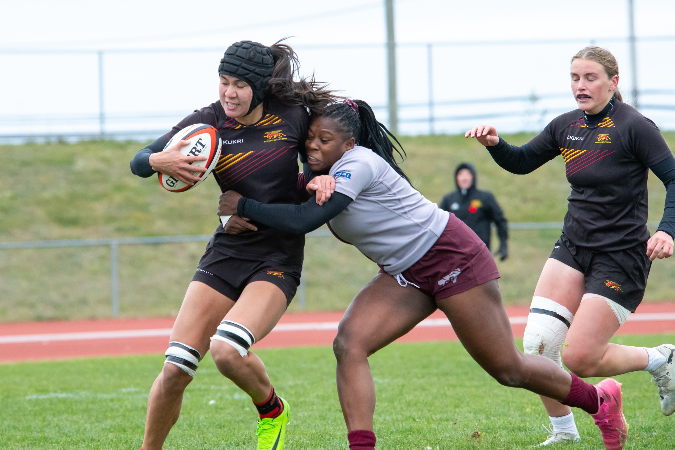 Les Gee-Gees surprennent les Gryphons avec une paire d&rsquo;essais en deuxi&egrave;me demie