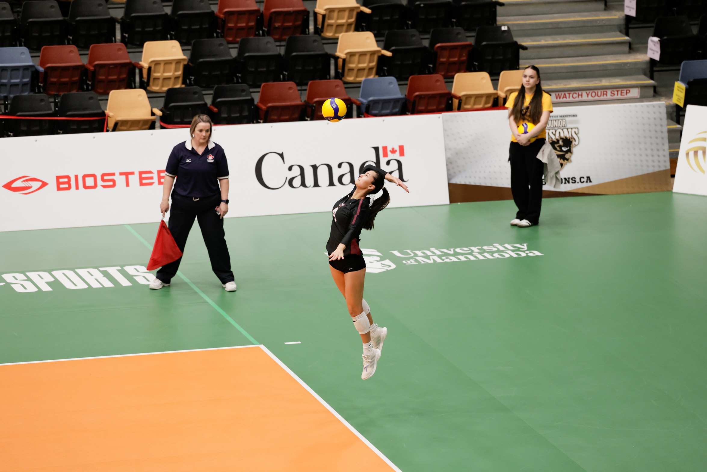 McMaster balaie Memorial et passe en finale de consolation